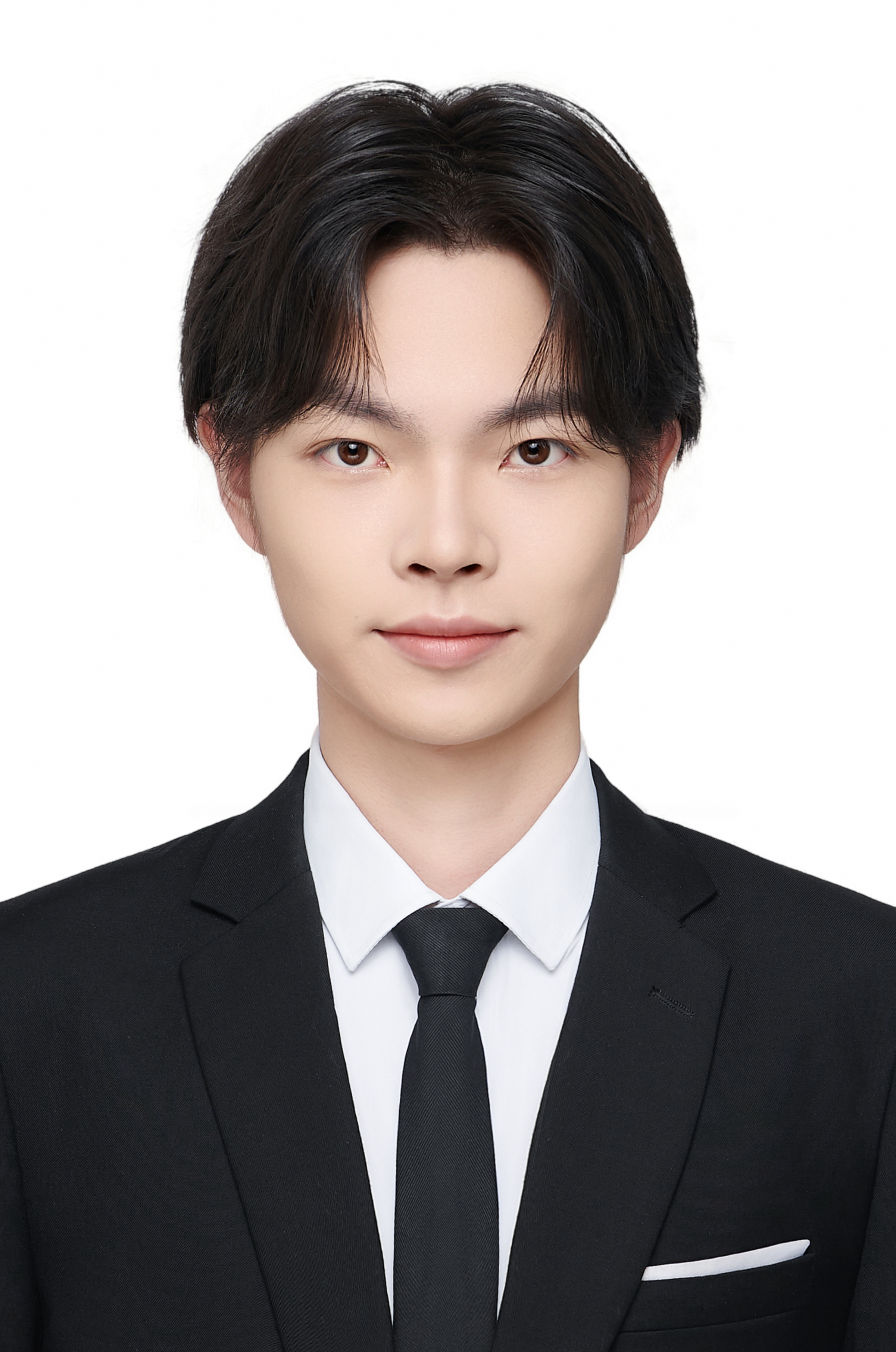 Tong Li (李桐)